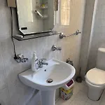 Leo Apts * Τίρανα