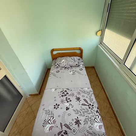 Leo Apts * Tirana